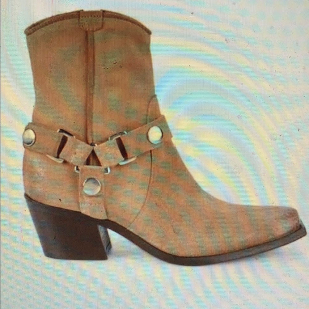 REAL SUEDE WESTERN BOOTIES